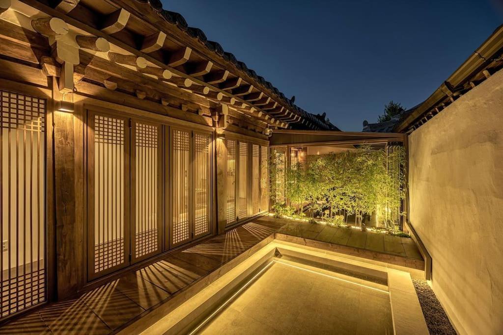 Present Stay Jeonju Eksteriør bilde